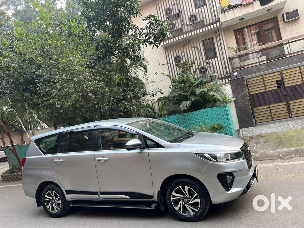 2022 Toyota Innova Crysta