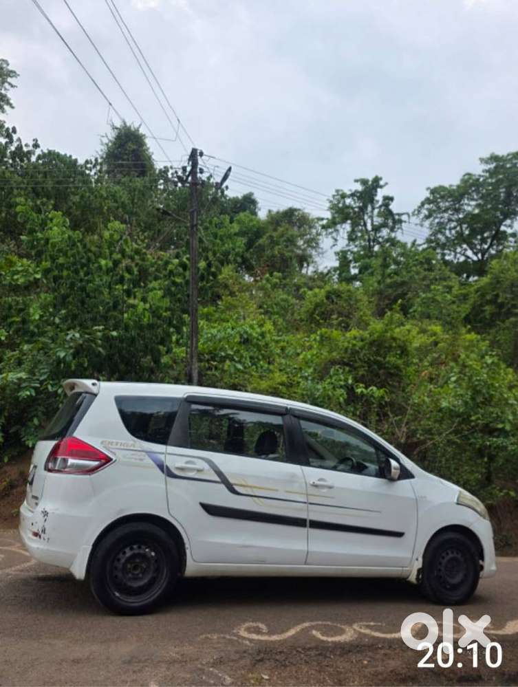 Maruti Suzuki Ertiga Vxi Limited Edition, 2016, Petrol