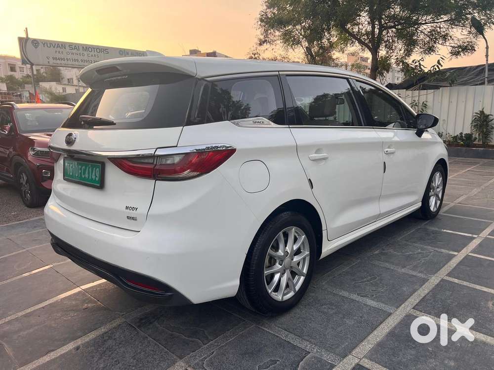 Byd E6 Electric, 2022, Electric