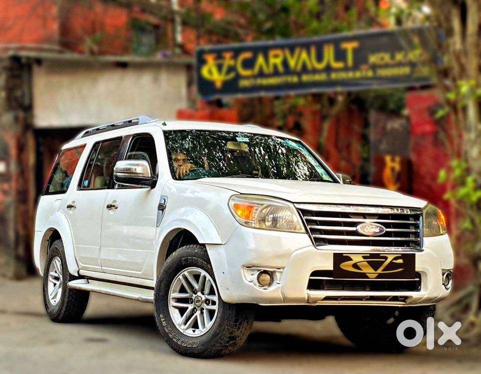 Ford Endeavour 3.2 Titanium At 4x4, 2010, Diesel