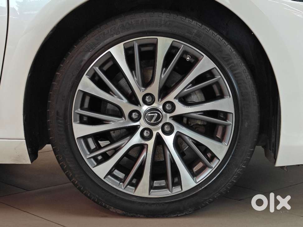 Lexus Es 300h, 2020, Petrol