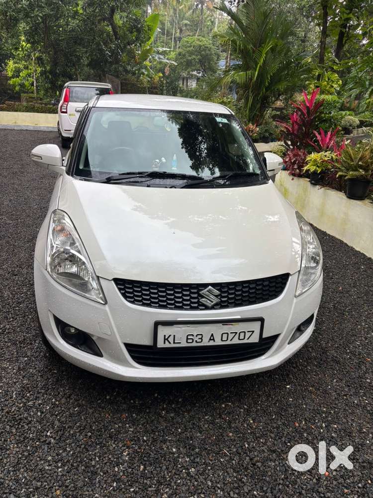 Maruti Suzuki Swift 2012 Diesel 129000 Km Driven