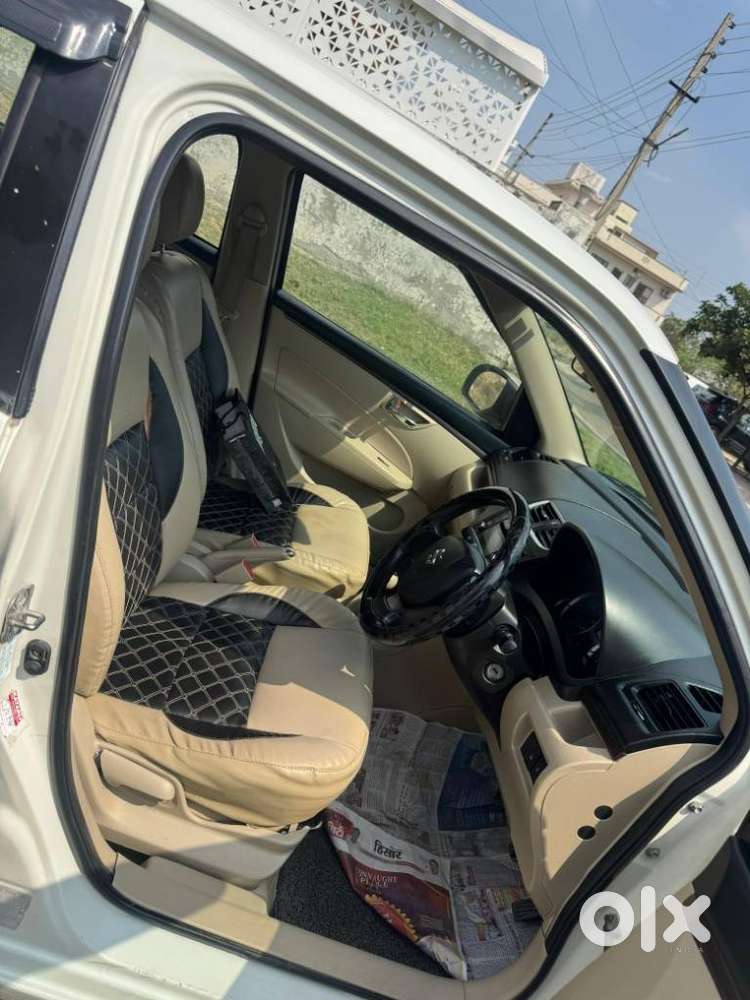 Maruti Suzuki Swift Dzire Vdi Optional, 2016, Diesel