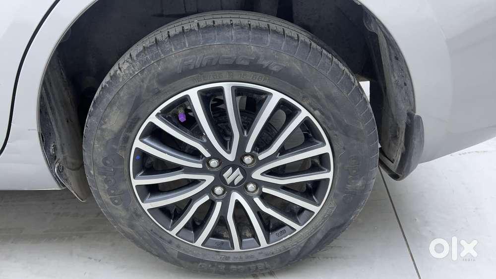 Maruti Suzuki Dzire Zxi Plus Ags, 2022, Petrol