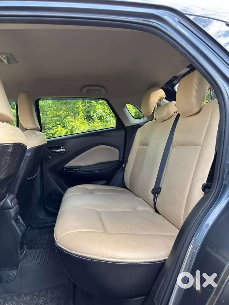 Toyota Glanza 1.2 V Amt, 2024, Petrol
