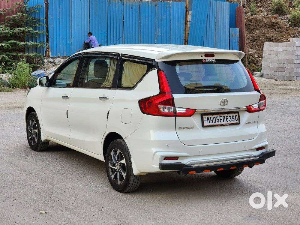 Toyota Rumion V Mt, 2024, Petrol