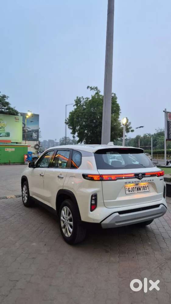 Maruti Suzuki Grand Vitara 1.5 Sigma Smart Hybrid, 2025, Petrol