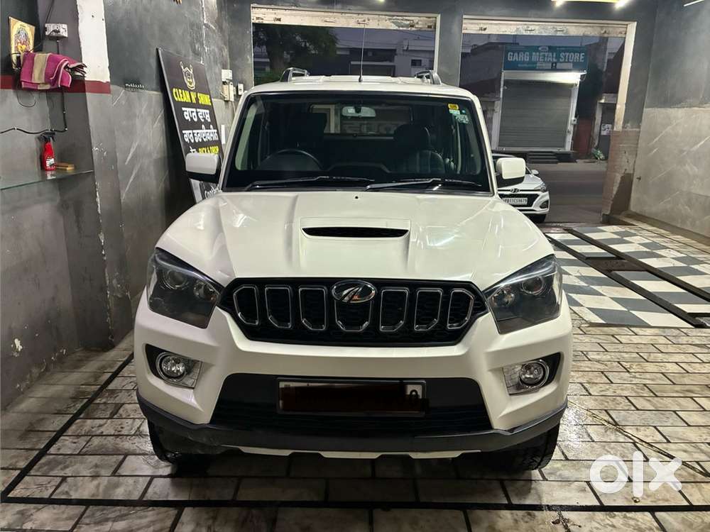 Mahindra Scorpio Classic 2018
