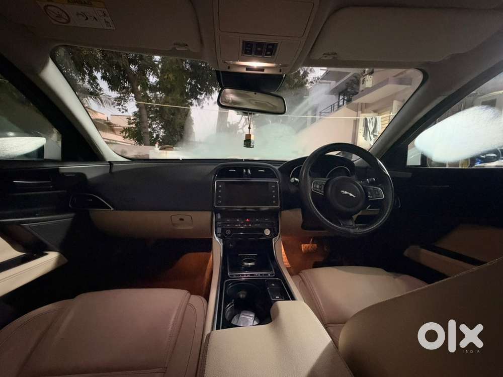 Jaguar Xe Diesel 2017