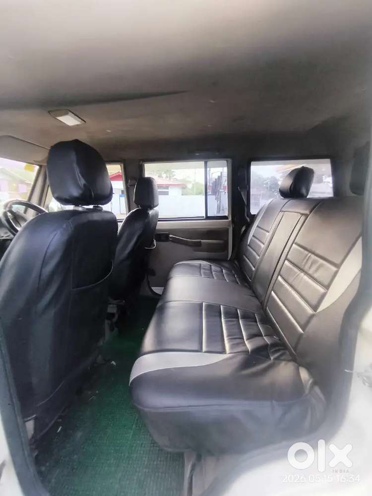 4mahindra Bolero 2011