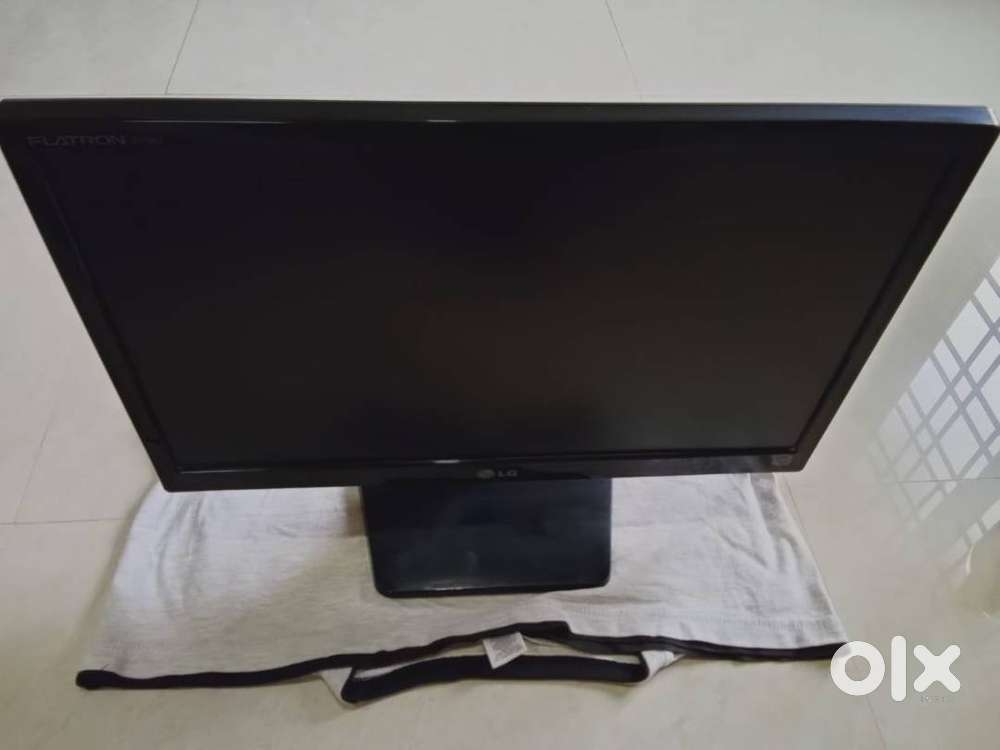 LG Flatron E1942 Screen Size 18.5 inch HD (1366 x 768)
