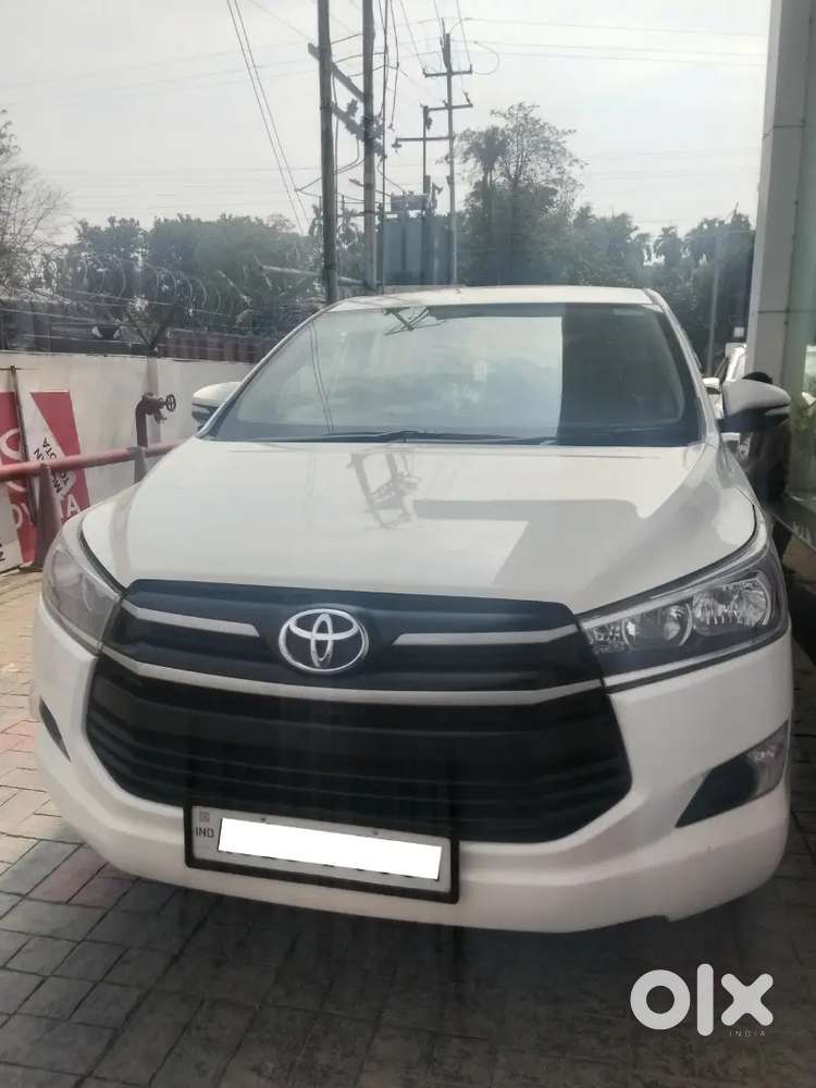 Toyota Innova Crysta 2016 Diesel Manual