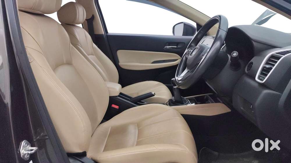 Honda City 1.5 Zx I-vtec Mt, 2023, Petrol