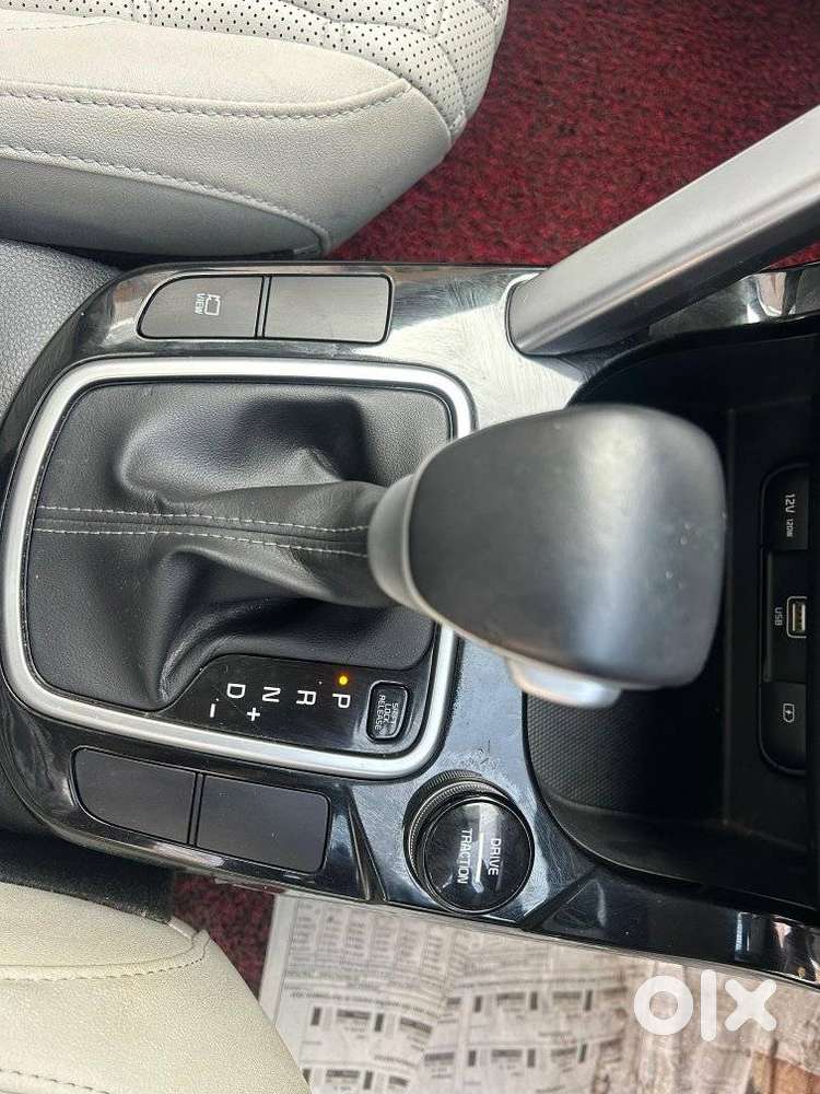 Kia Seltos, 2023, Petrol