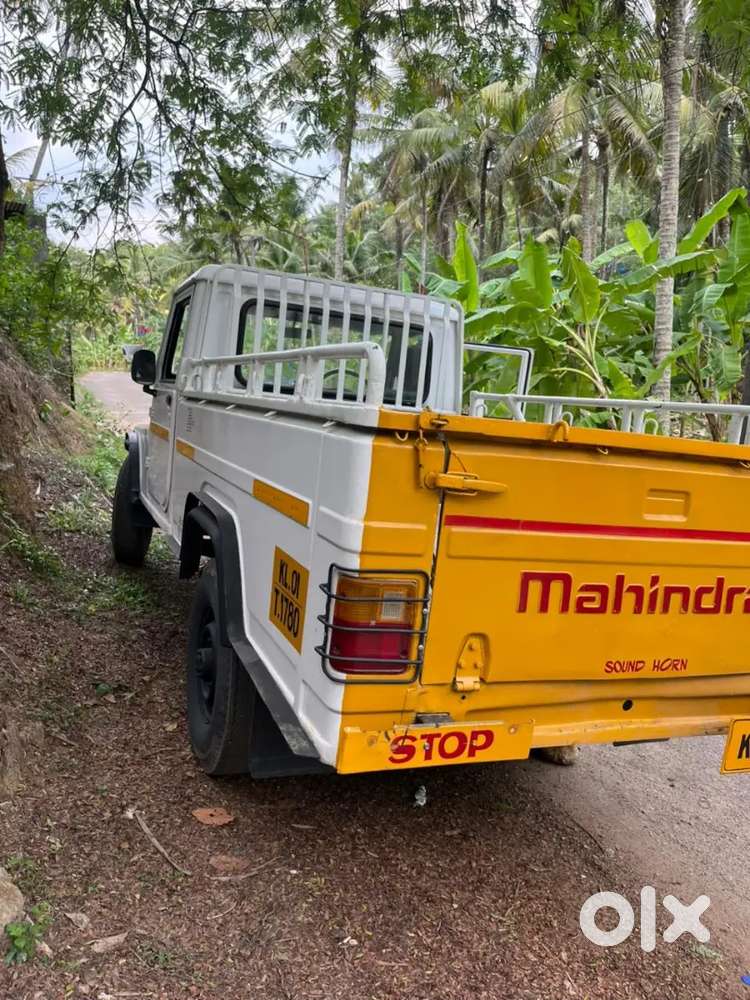 Mahindra Maxx 2000