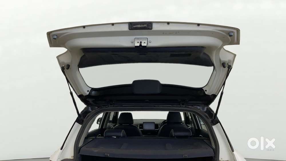 Hyundai Venue Sx Dual Tone Turbo, 2019, Petrol