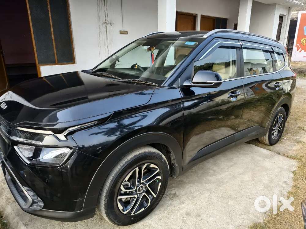Kia Carens Prestige Plus 2023