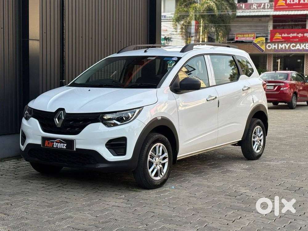 Renault Triber Rxl, 2023, Petrol