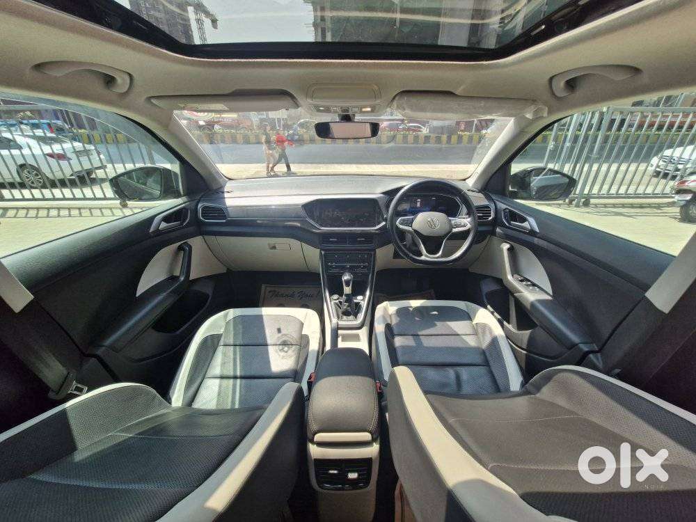 Volkswagen Taigun 1.0 Tsi Topline At, 2023, Petrol