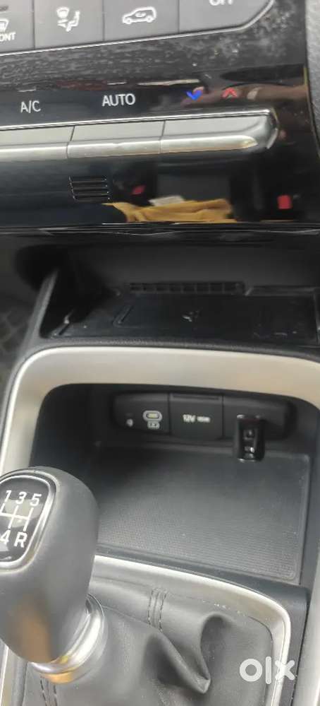 Kia Sonet G 2024