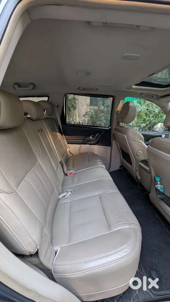 Xuv 500- 2017- W10 Automatic