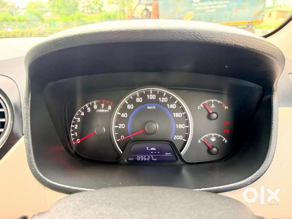 Hyundai Grand I10 Sportz 1.2 Kappa Vtvt, 2016, Petrol