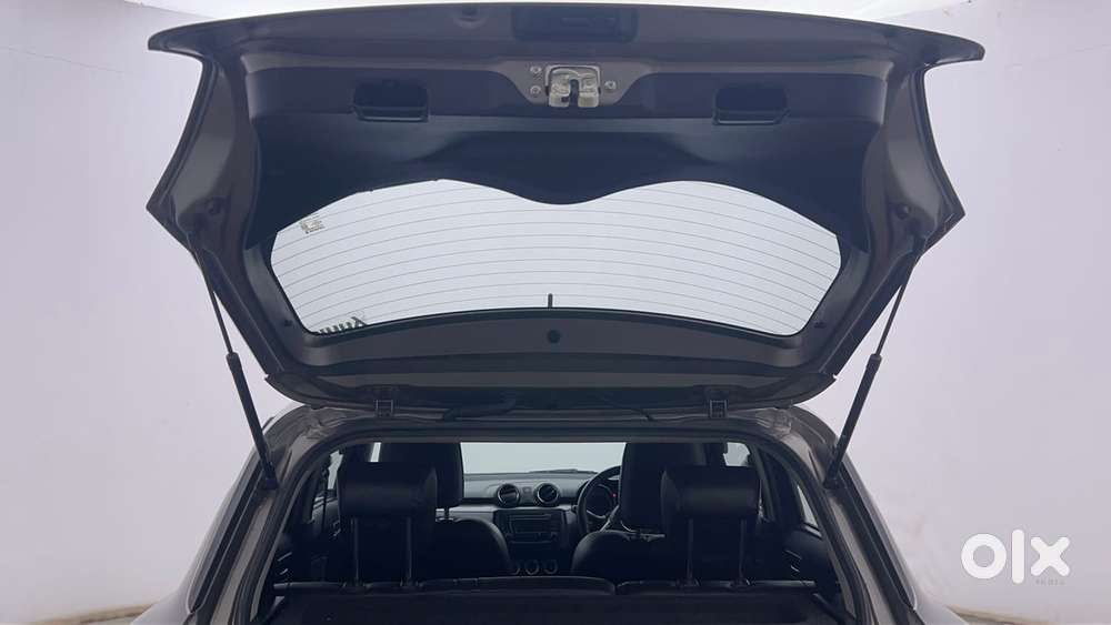 Maruti Suzuki Swift Amt Zxi, 2018, Petrol