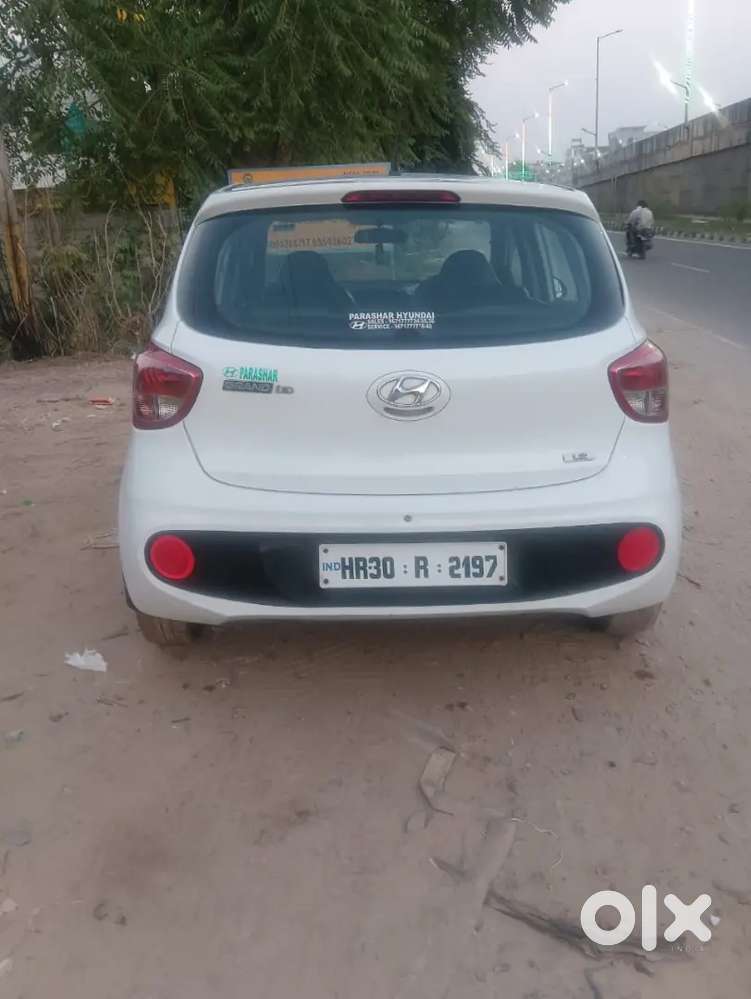 Hyundai Grand I10 2017 Petrol 65000 Km Driven