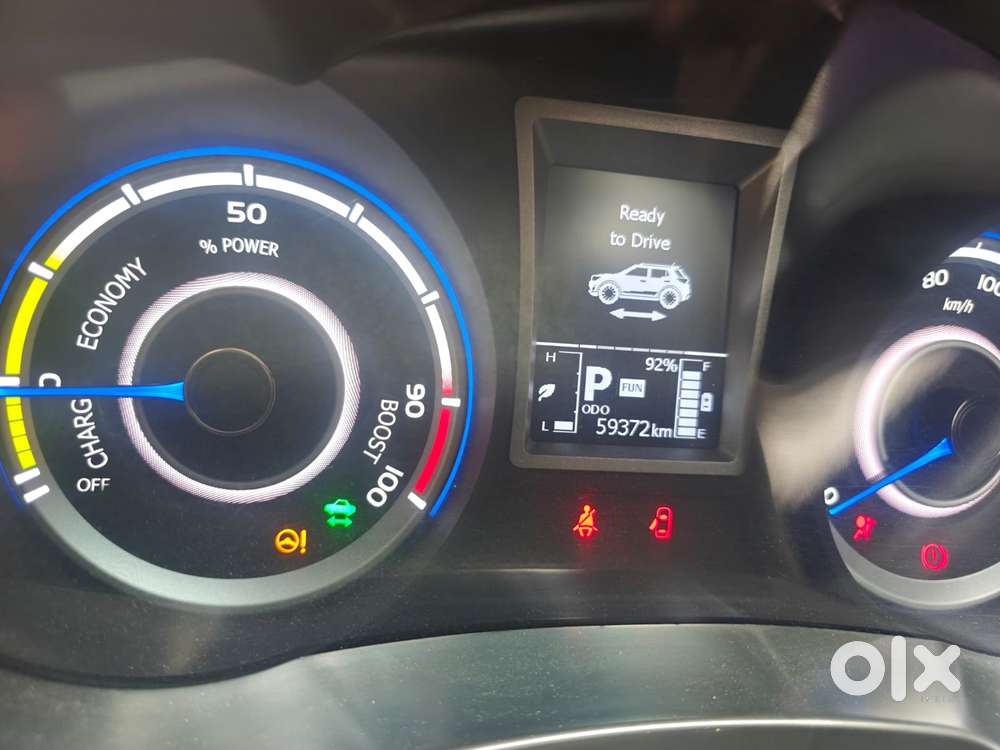 Mahindra Xuv400 Ev El Fast Charger, 2023, Electric