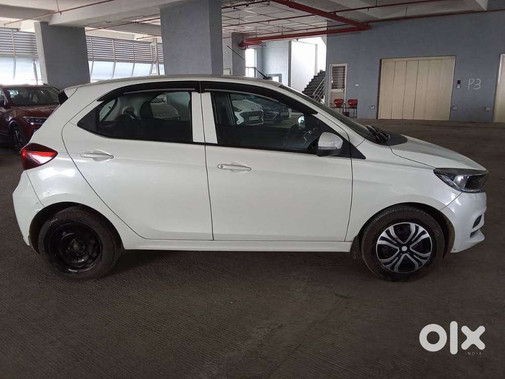 Tata Tiago 1.2 Revotron Xt, 2020, Petrol