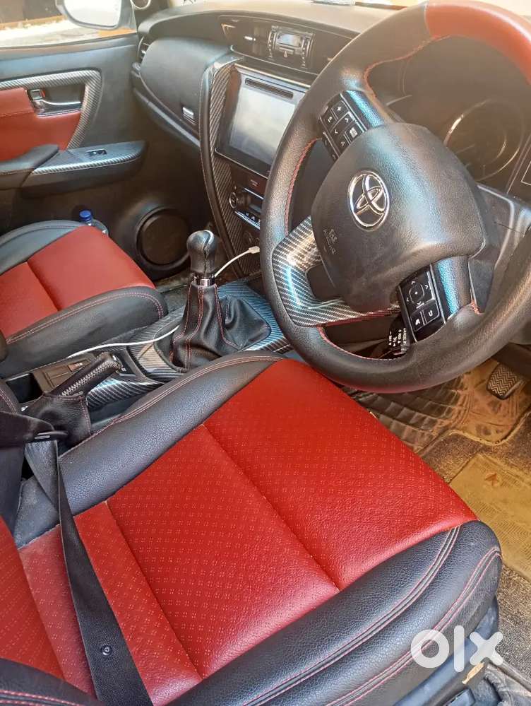 Toyota Fortuner Legender 2018