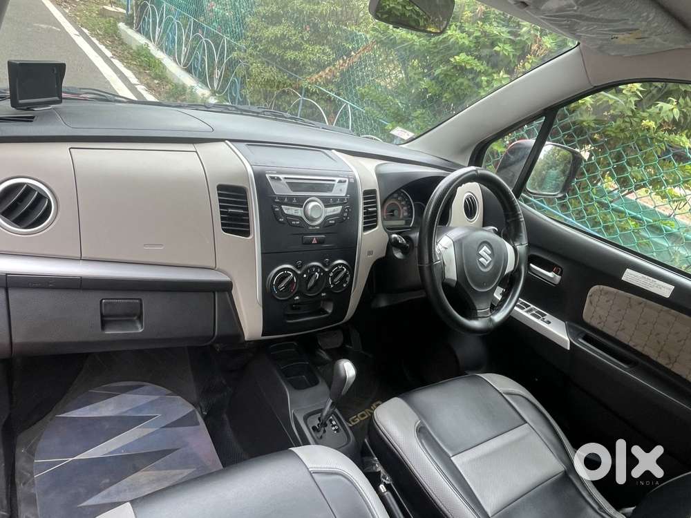 Maruti Suzuki Wagon R 1.0 Vxi Amt, 2016, Petrol
