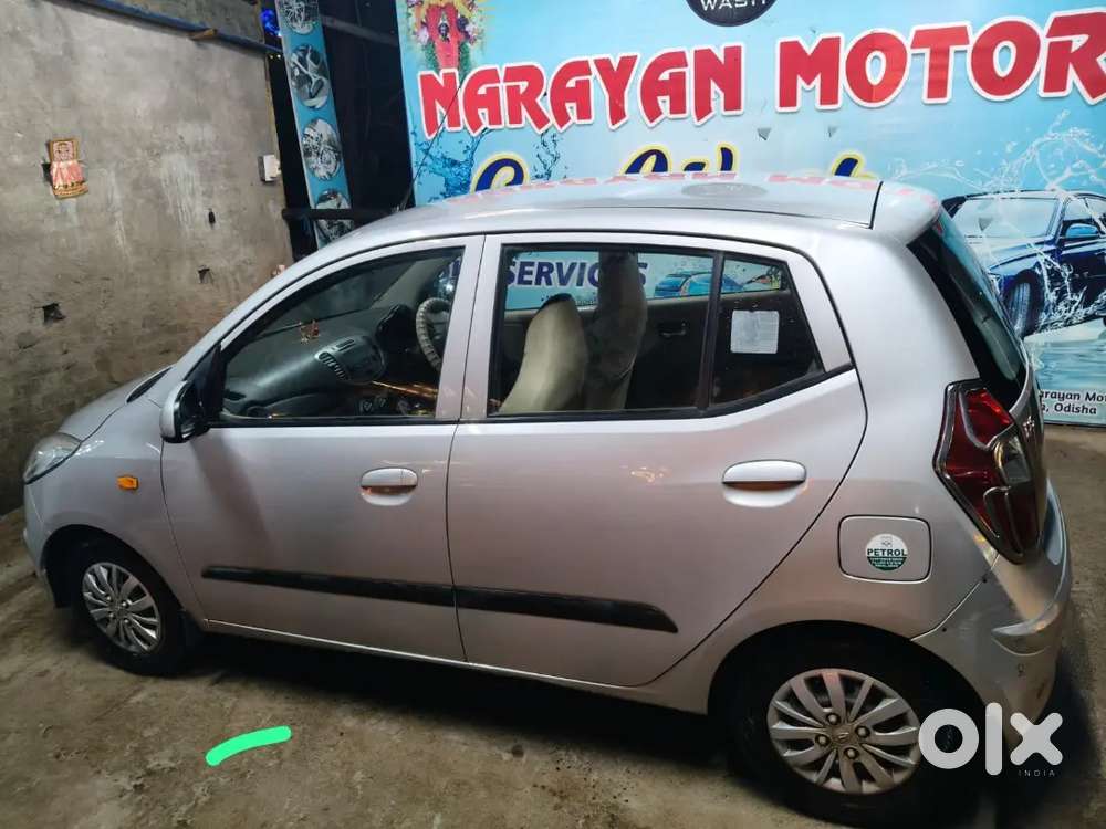 Hyundai I10 Sportz 2015 Km Driven