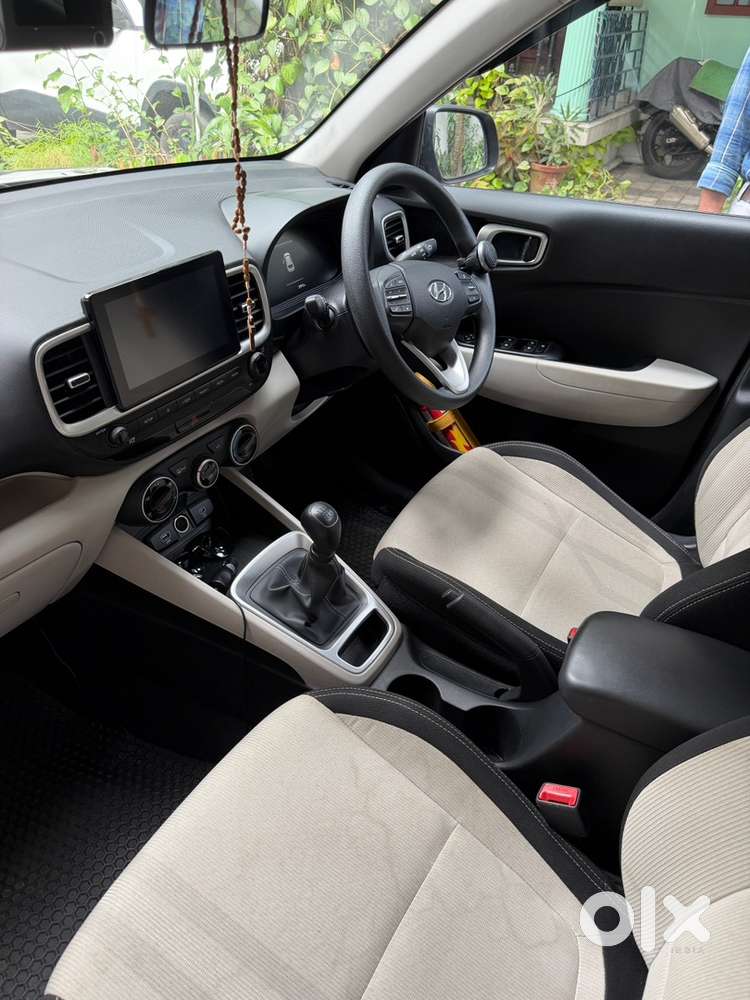 Hyundai Venue 2022 Petrol