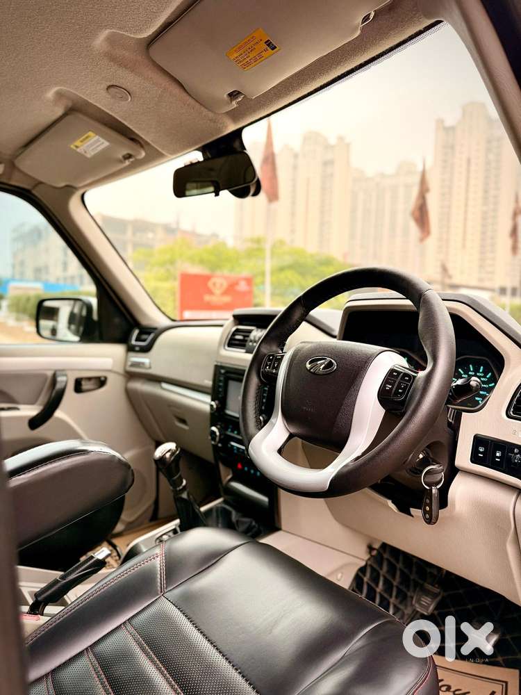 Mahindra Scorpio S10, 2017, Diesel