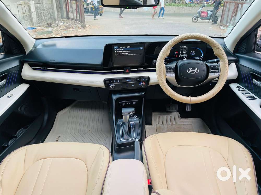 Hyundai Verna 1.5 Sx Ivt, 2023, Petrol