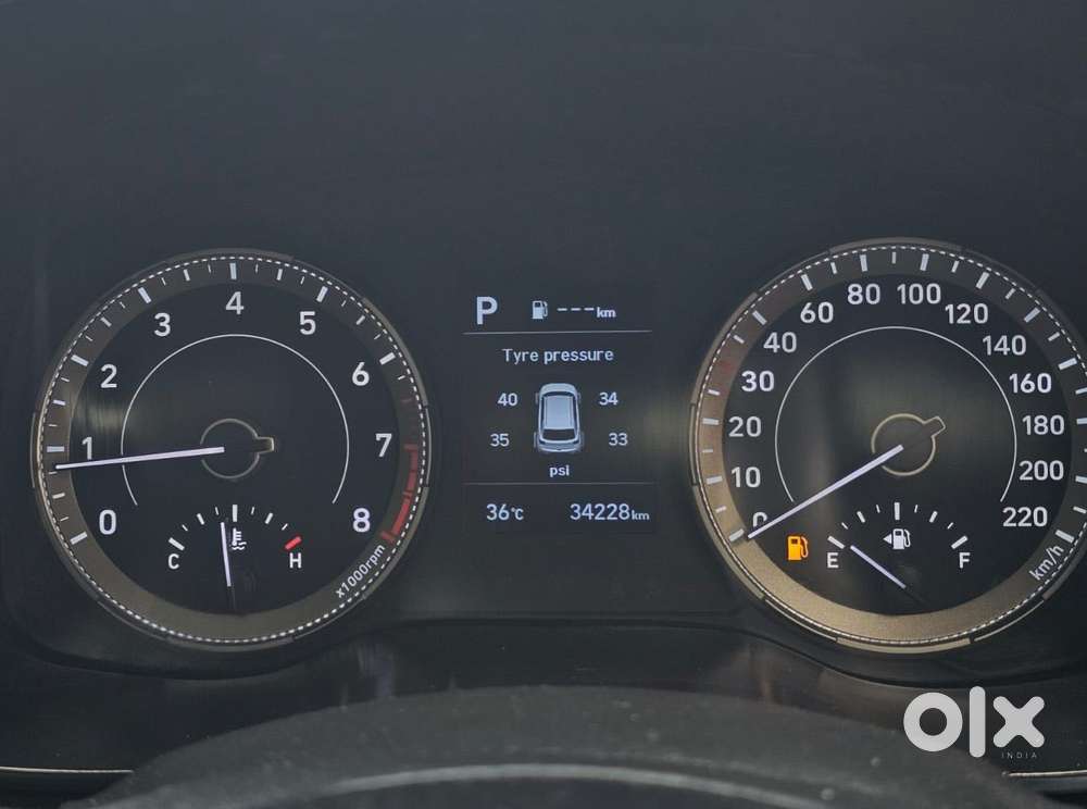 Hyundai Venue 1.0 Sx (o) Turbo Dct, 2021, Petrol