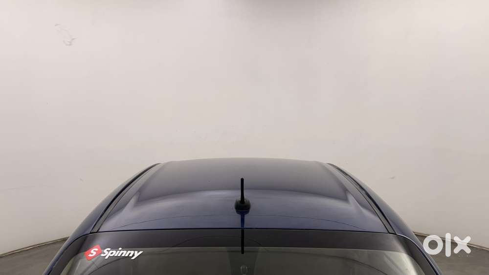 Maruti Suzuki Dzire 1.2 Vxi Amt, 2017, Petrol