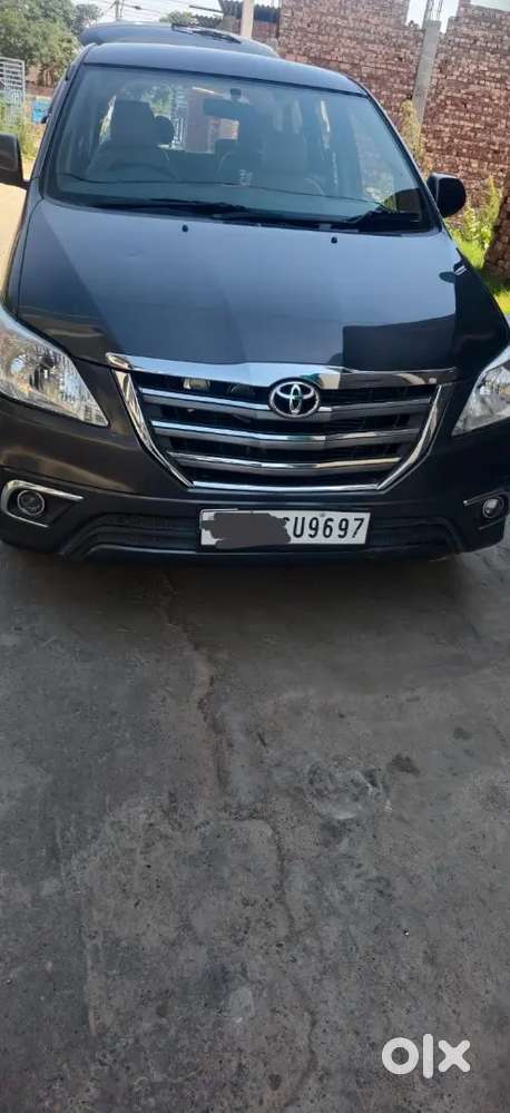 Toyota Innova Diesel 2015