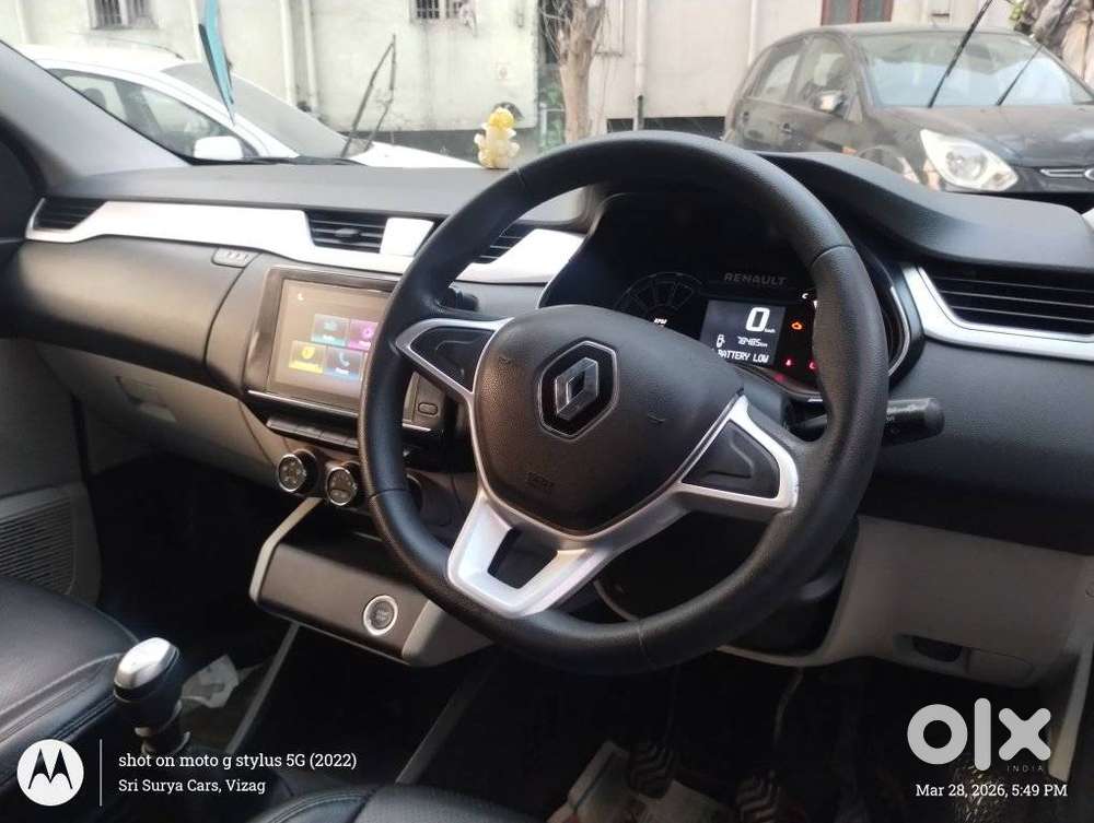 Renault Triber Rxz, 2020, Petrol