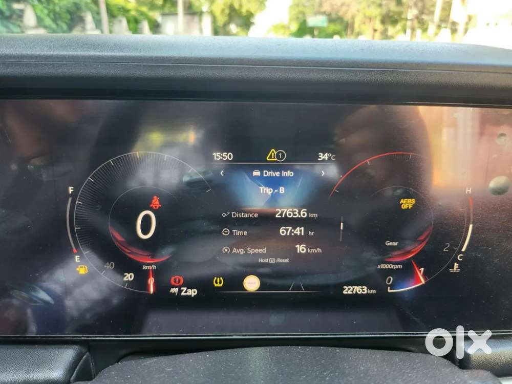 Mahindra Xuv700 2.2 Ax 7 Diesel At Str Awd, 2025, Diesel