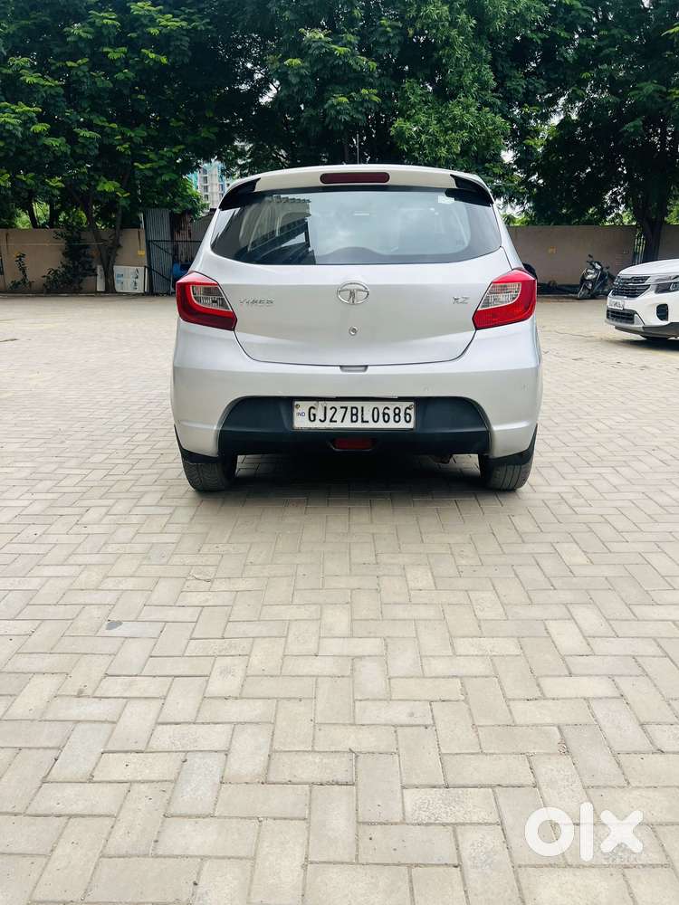 Tata Tiago 1.2 Revotron Xz (o), 2017, Petrol