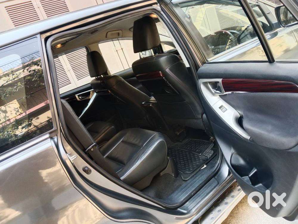 Toyota Innova Crysta 2.4 Z 7 Str, 2017, Diesel