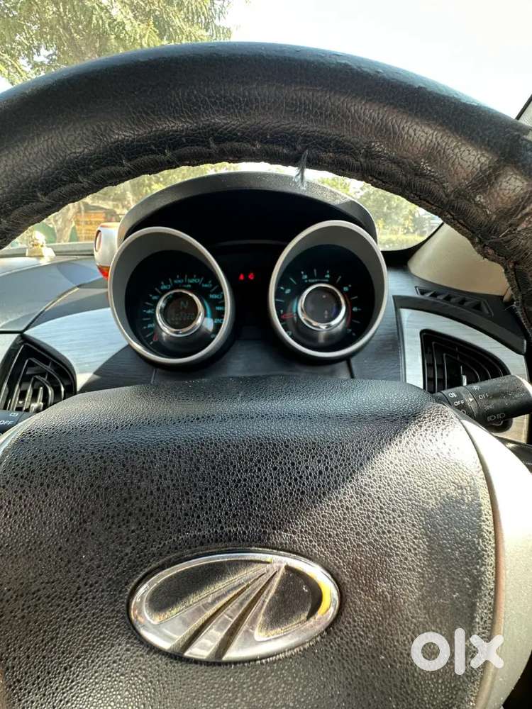 Mahindra Xuv500 Diesel 2015