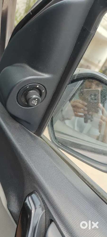 Tata Tiago Xt Petrol 2017
