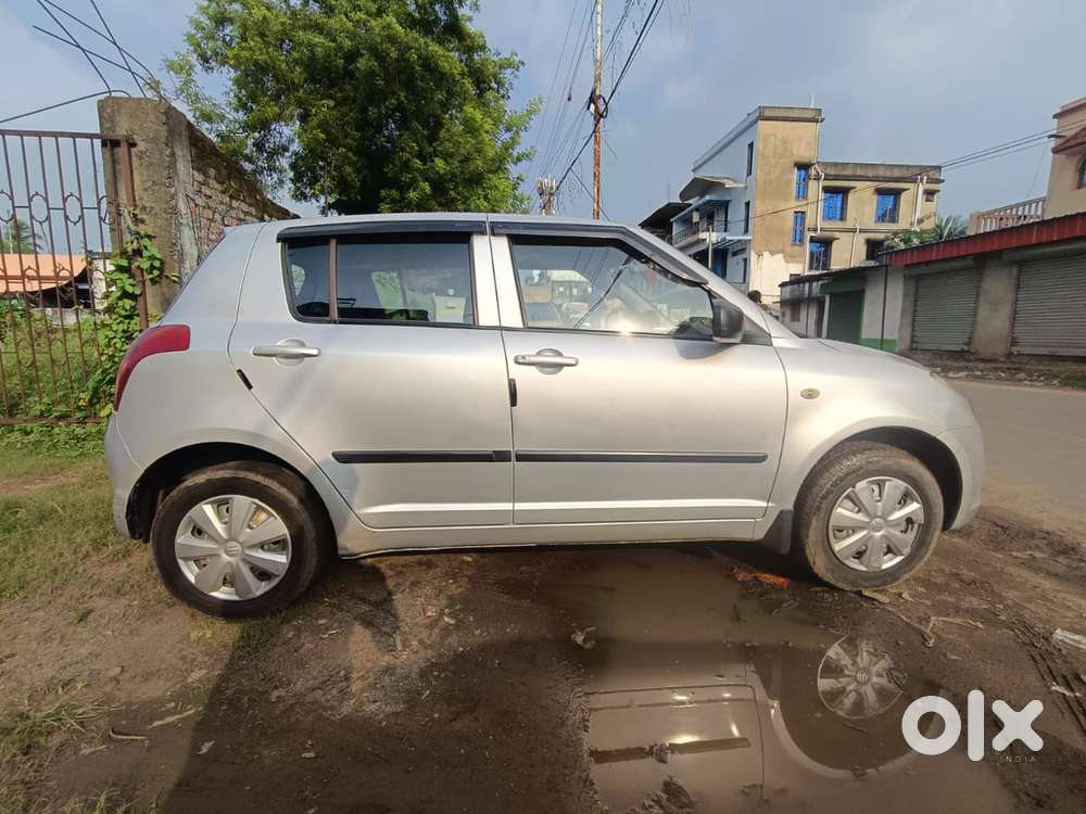 Maruti Suzuki Swift 1.2 Lxi (o), 2009, Petrol