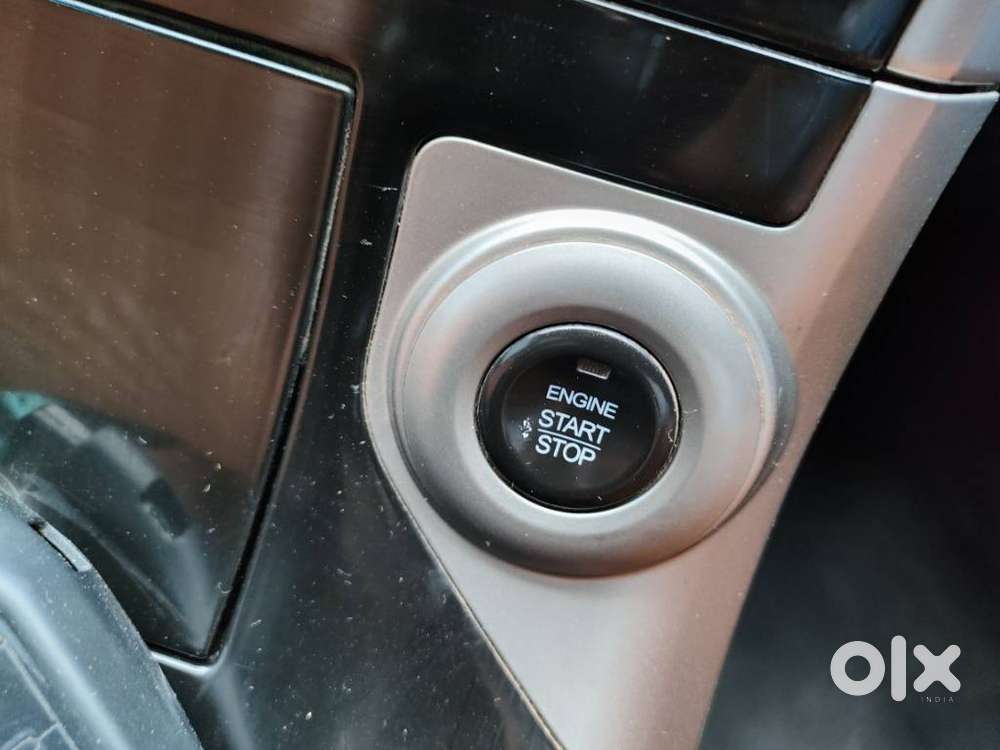 Mahindra Xuv500, 2019