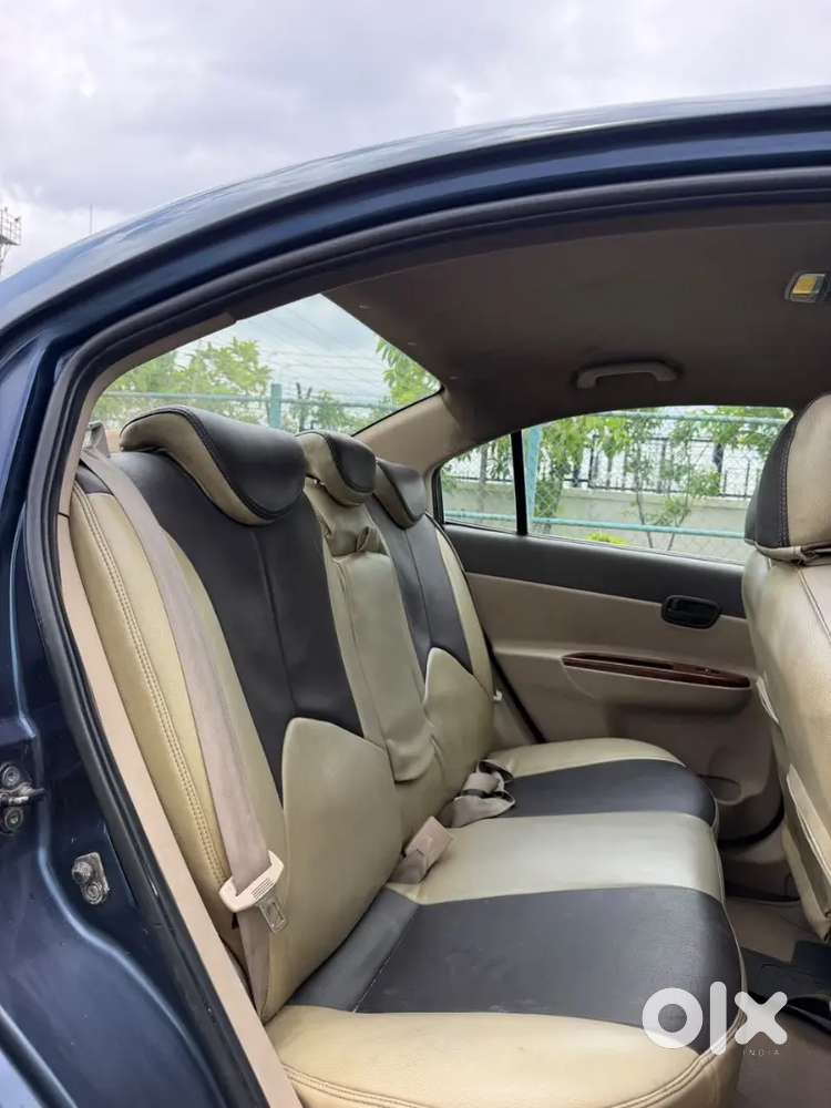 Hyundai Verna 2007 Diesel 125000 Km Driven