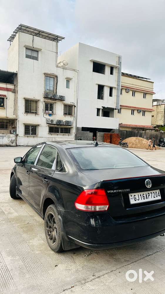 Volkswagen Vento Petrol Manual 2011
