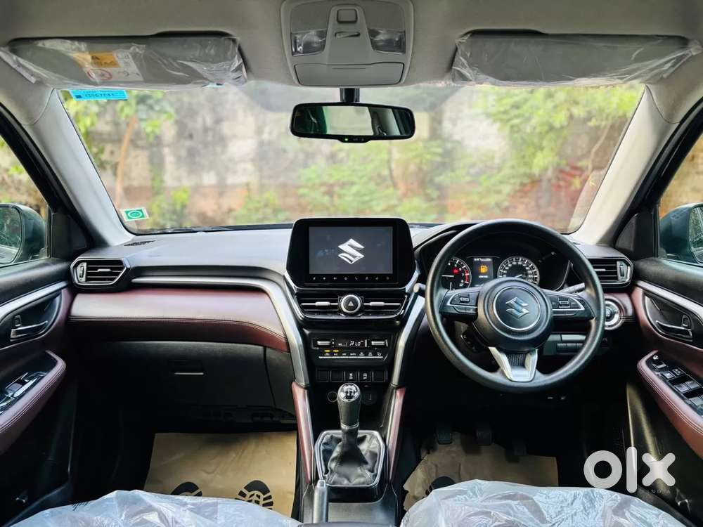 Maruti Suzuki Grand Vitara, 2023, Petrol
